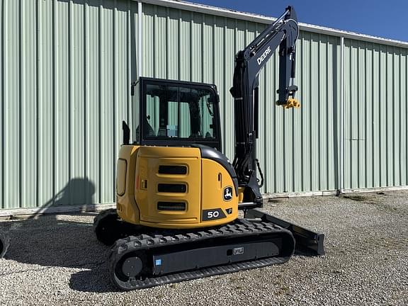 Image of John Deere 50P equipment image 2