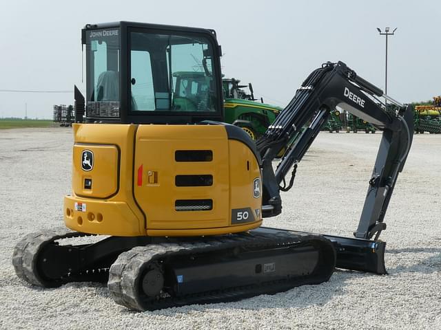 Image of John Deere 50P equipment image 2