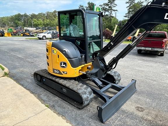 Image of John Deere 50P equipment image 2