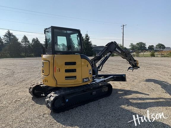 Image of John Deere 50P equipment image 2