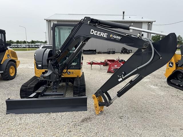 Image of John Deere 50P equipment image 1