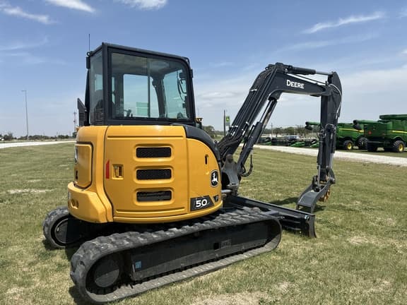 Image of John Deere 50P equipment image 3