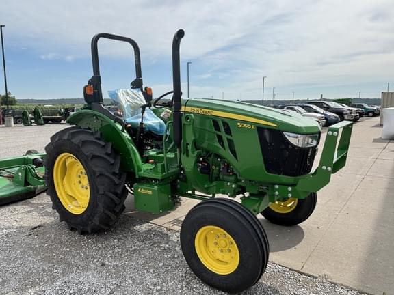 Image of John Deere 5050E Primary image