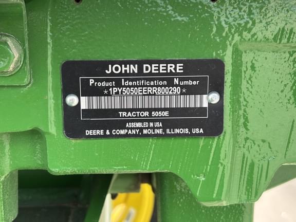 Image of John Deere 5050E equipment image 2