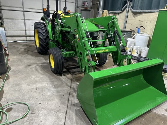 Image of John Deere 5050E equipment image 1