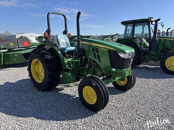 Image of John Deere 5050E Image 0