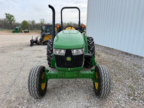 Image of John Deere 5050E equipment image 2
