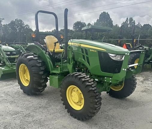 Image of John Deere 5050E equipment image 1