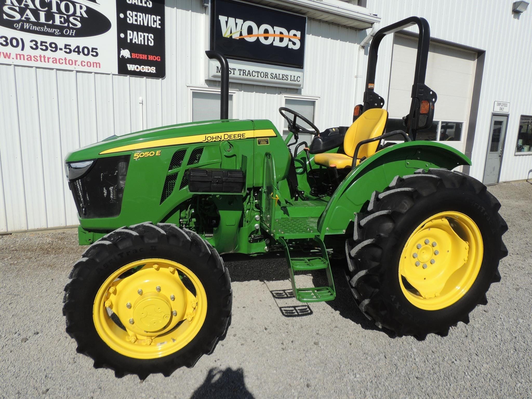 2024 John Deere 5050E Equipment Image0