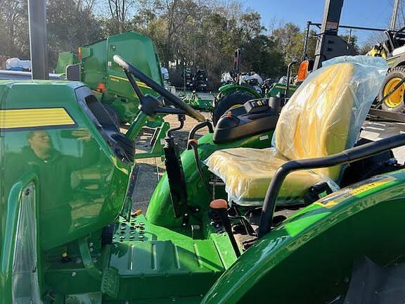 Image of John Deere 5050E equipment image 4