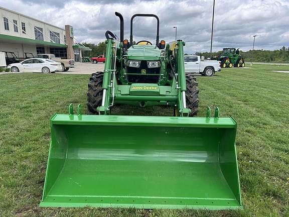 Image of John Deere 5050E equipment image 2