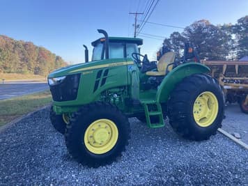 Main image John Deere 5050E