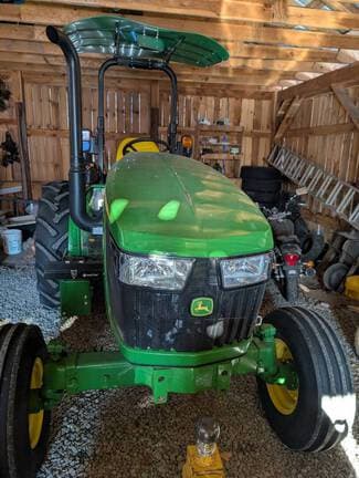Image of John Deere 5050E equipment image 1
