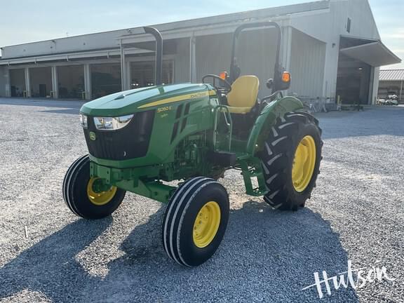 Image of John Deere 5050E equipment image 1