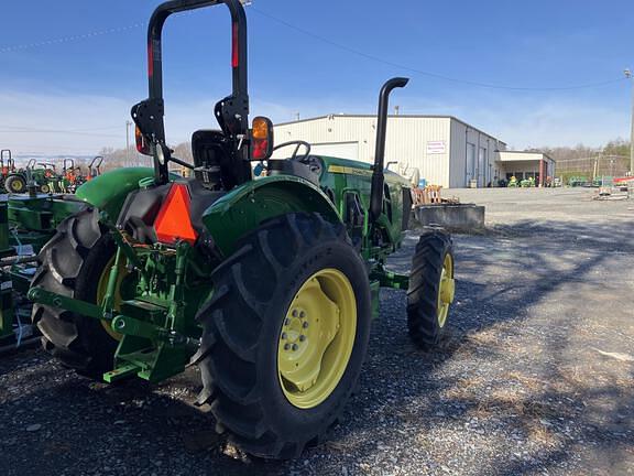 Image of John Deere 5050E equipment image 3