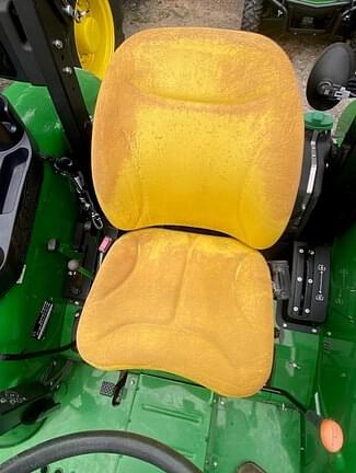 Image of John Deere 5050E equipment image 4