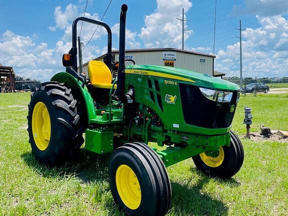 Image of John Deere 5050E equipment image 1