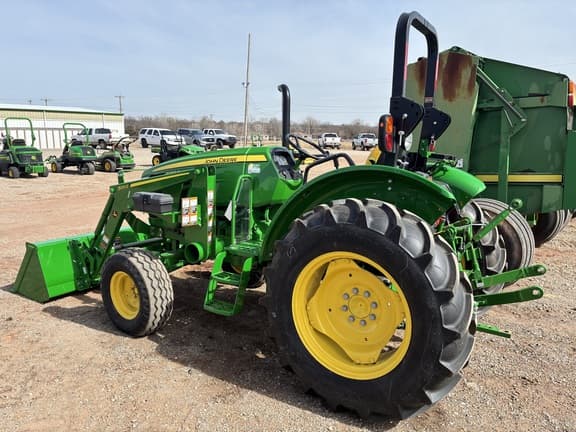 Image of John Deere 5050E equipment image 3