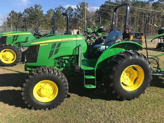 Image of John Deere 5050E Primary image