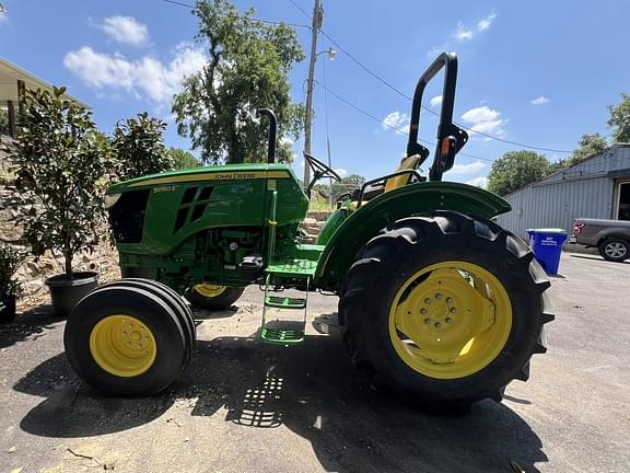 Image of John Deere 5050E Primary image