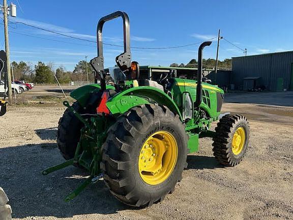 Image of John Deere 5050E equipment image 2