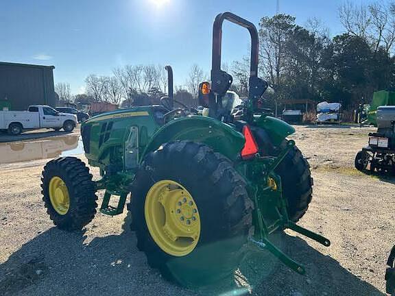 Image of John Deere 5050E equipment image 3