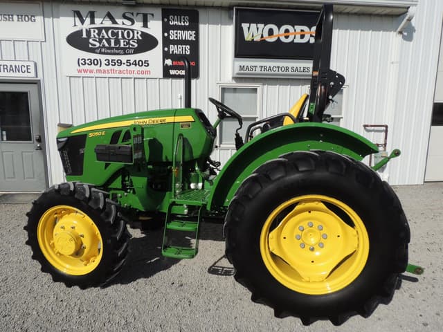 Image of John Deere 5050E equipment image 1