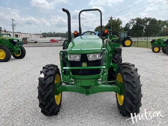 Image of John Deere 5050E equipment image 4
