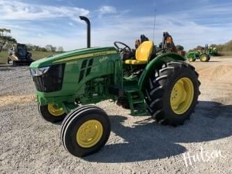 Image of John Deere 5050E equipment image 1
