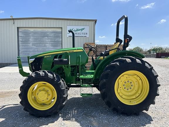 Image of John Deere 5050E equipment image 1