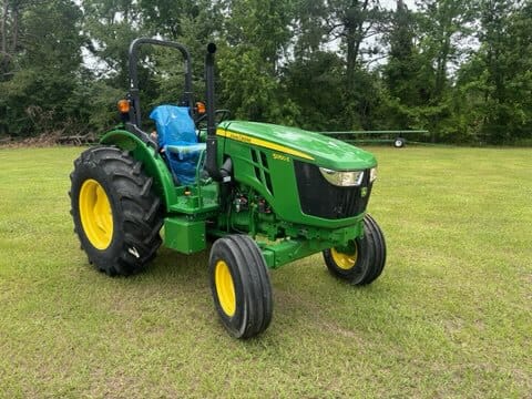 Main image John Deere 5050E