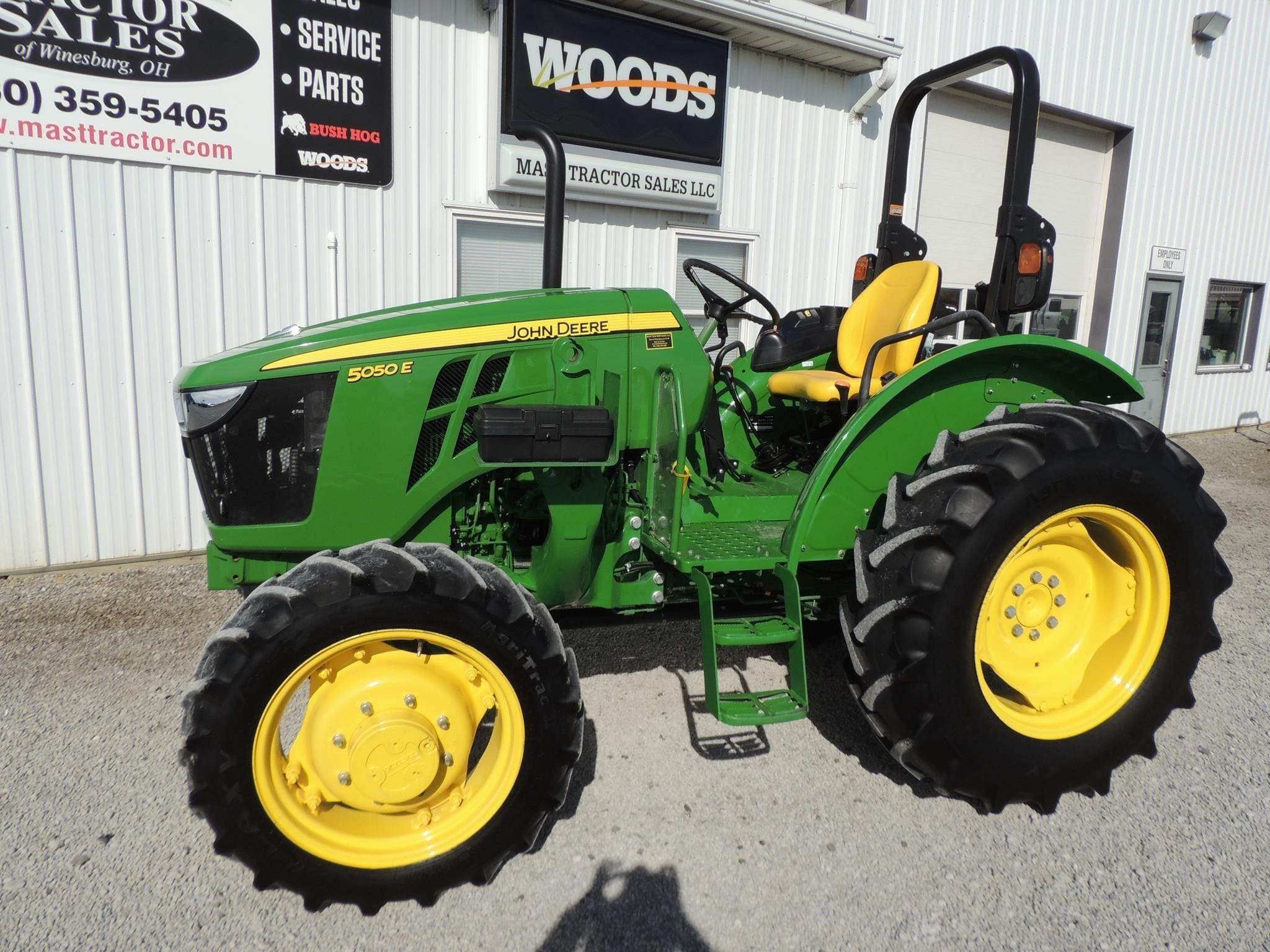 2024 John Deere 5050E Equipment Image0