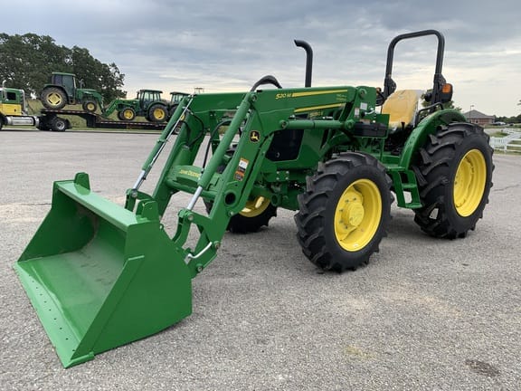 Main image John Deere 5050E