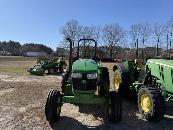 Image of John Deere 5050E equipment image 2