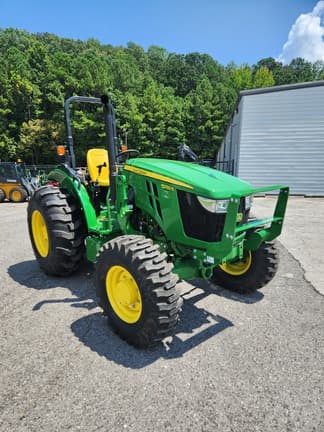 Image of John Deere 5050E equipment image 3
