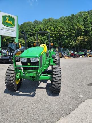 Image of John Deere 5050E equipment image 2