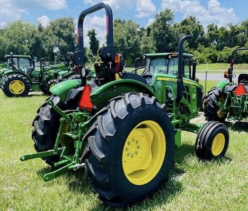 Image of John Deere 5050E equipment image 2