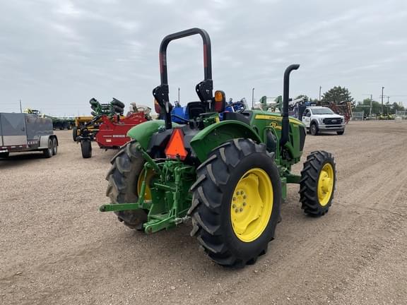 Image of John Deere 5050E equipment image 3