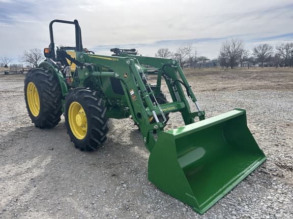 Image of John Deere 5050E equipment image 3