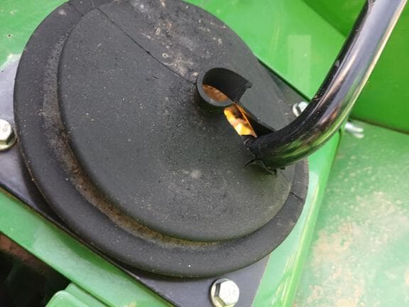 Image of John Deere 5060E equipment image 2