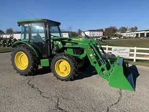 Main image John Deere 5060E