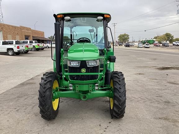 Image of John Deere 5060E equipment image 1