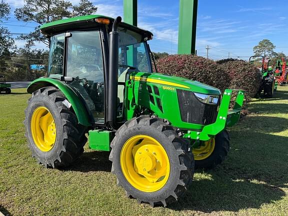 Image of John Deere 5060E Primary image
