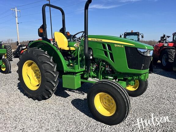 Image of John Deere 5060E Primary image