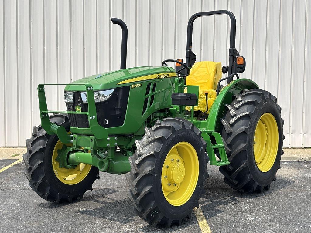 Image of John Deere 5060E Primary image