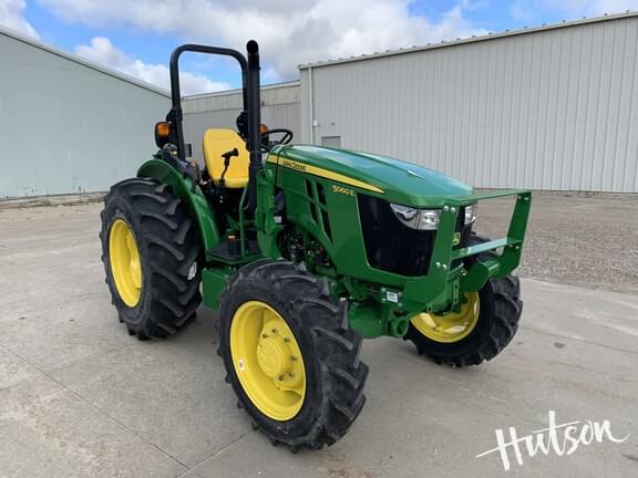 Image of John Deere 5060E Primary image