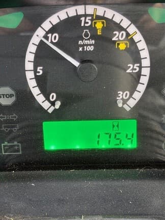 Image of John Deere 5060E equipment image 3