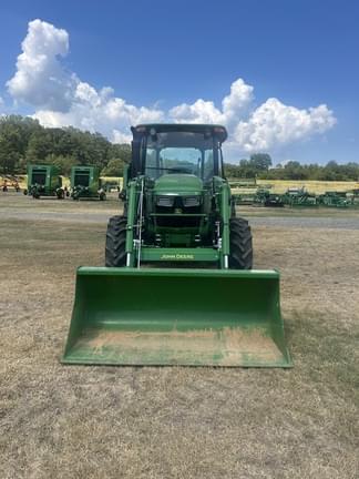 Image of John Deere 5060E equipment image 4