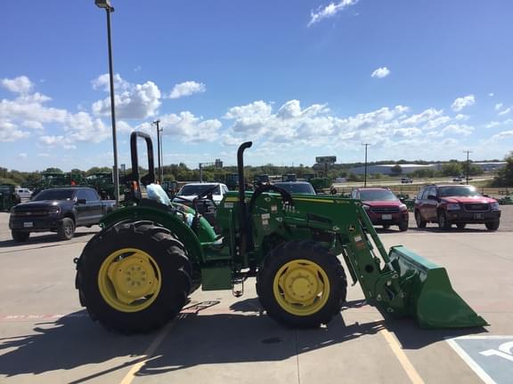 Image of John Deere 5060E equipment image 4