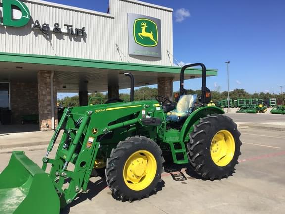 Image of John Deere 5060E equipment image 1